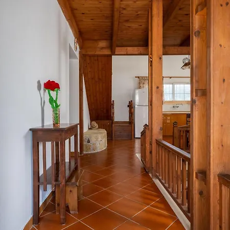 Villa Yannis Place Paradeísion