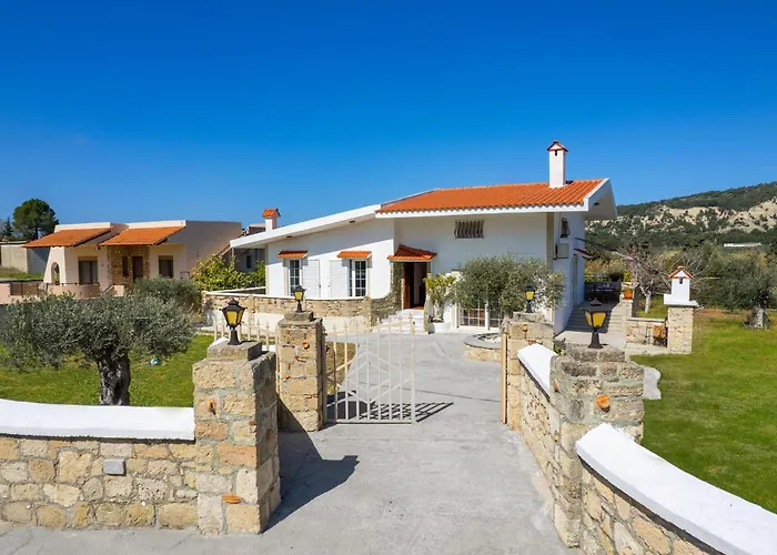 Yannis Place Villa Paradisi (Rhodes)