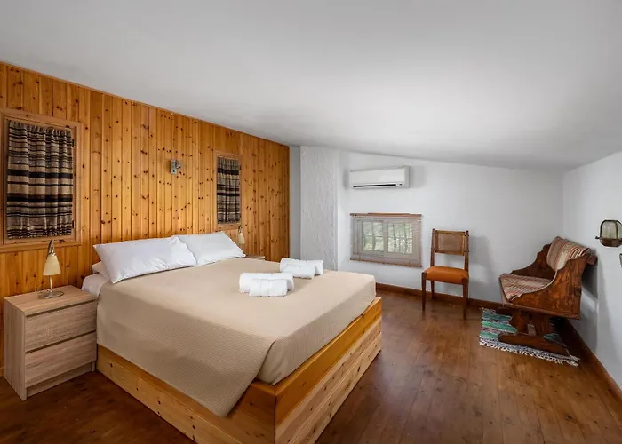 Villa Yannis Place *