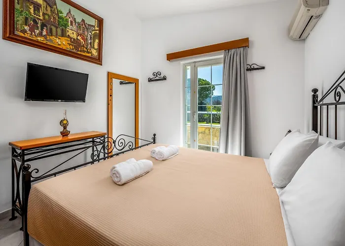 Villa Yannis Place Paradeísion